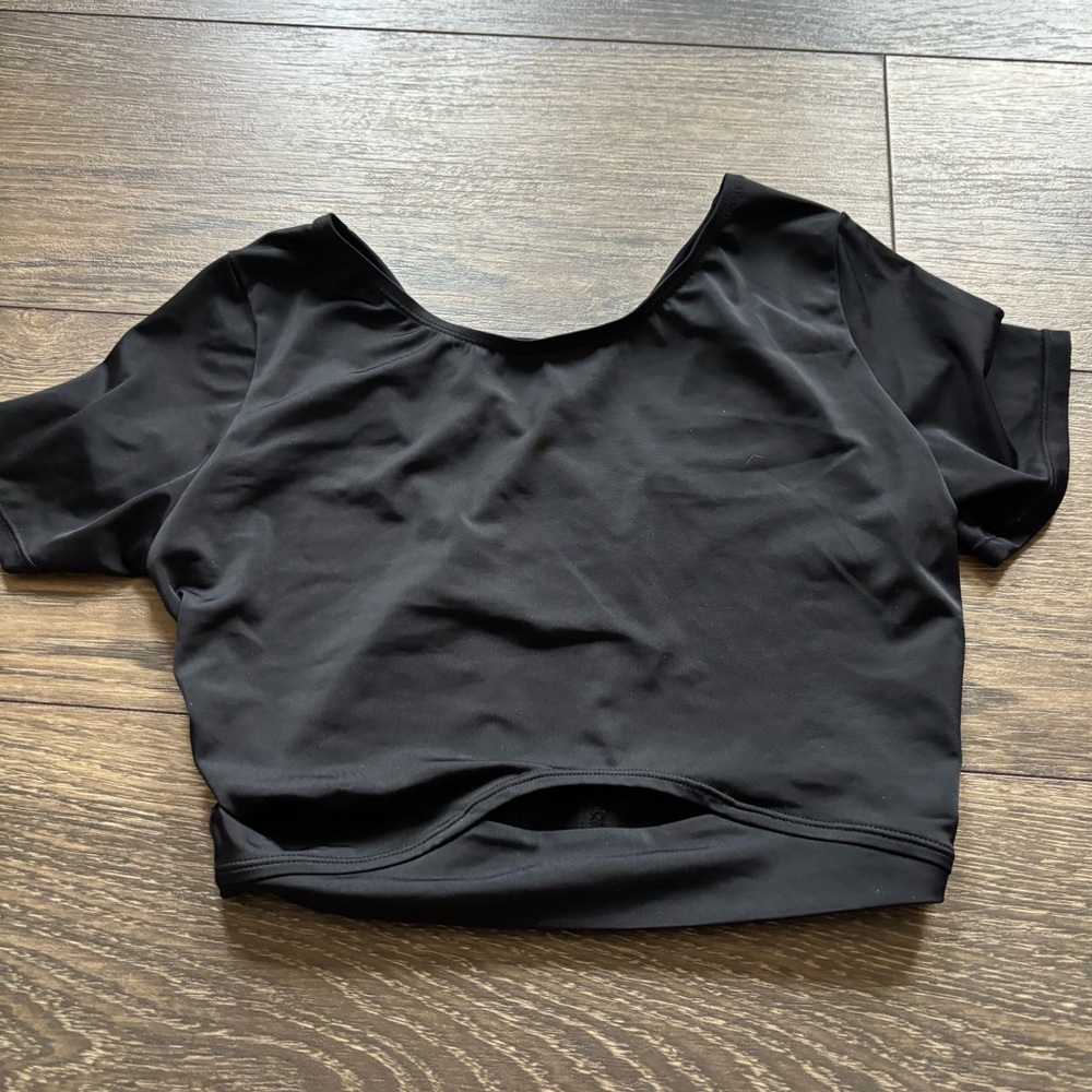 Black criss-cross swim top.